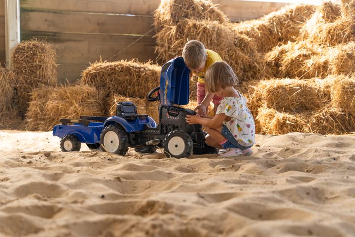 Image du produit Falk Toys Tracteur New Holland + annexe M
