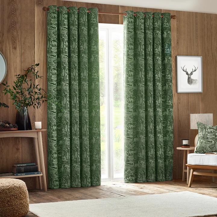 Produktbild Furn Ösenvorhänge Winter Woods Chenille Tiere (117 x 137 cm)