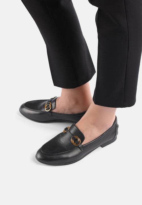 Image du produit Inuovo Avec cette mule élégante et classique, vous serez toujours élégant lors d'occasions importantes. (37)