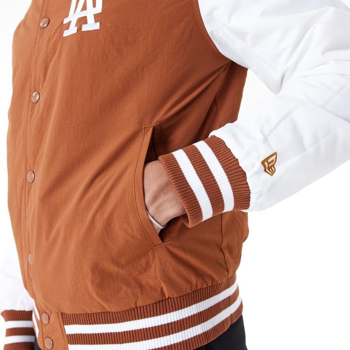 Actual product image New Era College Bomber Veste - BACKPRINT LA Dodgers (L)
