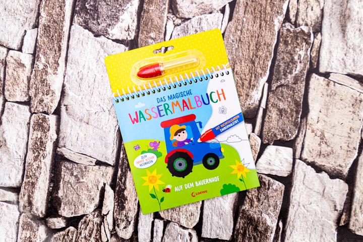 Image du produit Le livre magique de coloriage à l'eau - A la ferme