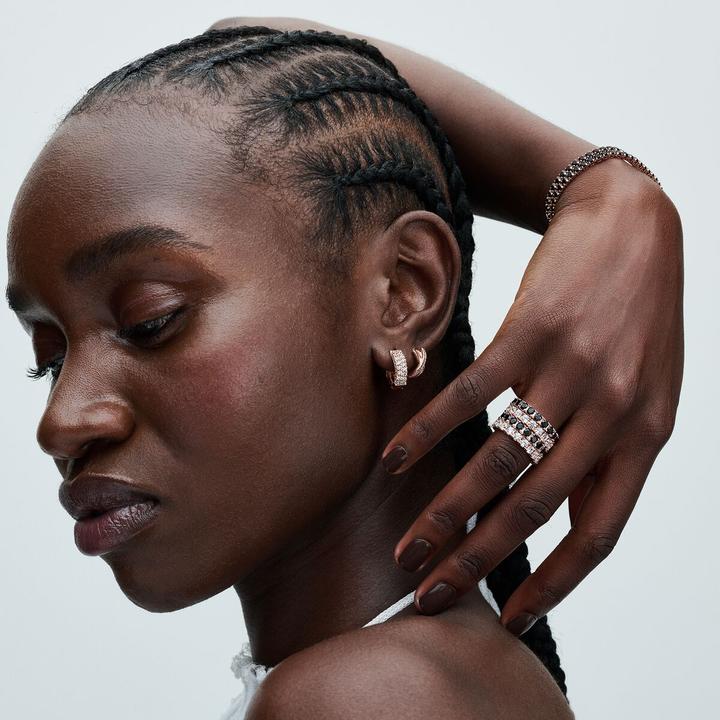 Image du produit Pandora Ligne noire étincelante Anneau d'éternité (50)