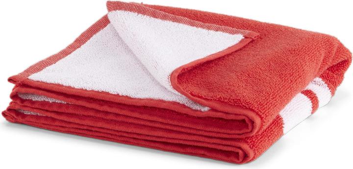 Actual product image Puma TEAM Towel Small (50x100) (50 x 100 cm)