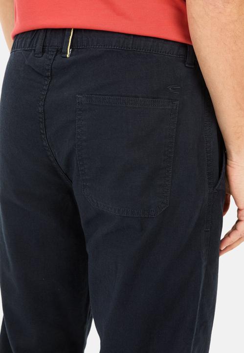 Actual product image Camel Active Chinohose mit Kordelzug aus einem Leinenmix (38)