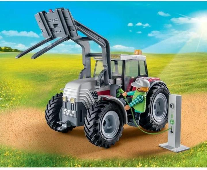 Actual product image Playmobil Large tractor (71305, Playmobil Country)