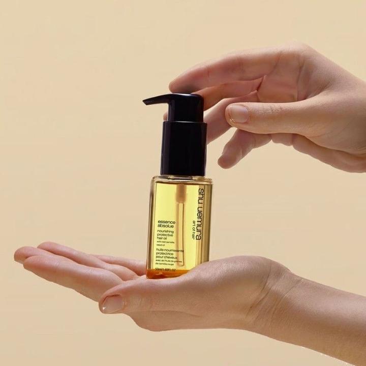 Image du produit Shu Uemura Essence Absolue Nourishing Soothing Scalp Oil Concentré (50 ml)