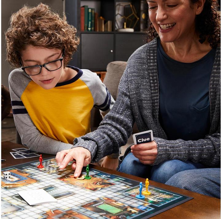Actual product image Hasbro Gaming Cluedo (German)