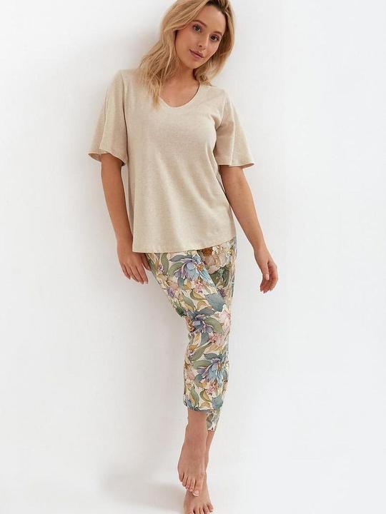 Beige-22, Beige