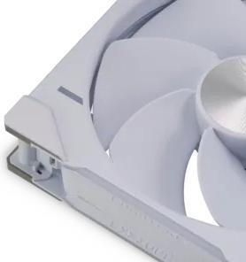 Actual product image Phanteks D30 Reverse Airflow D-RGB (140 mm, 1 x)