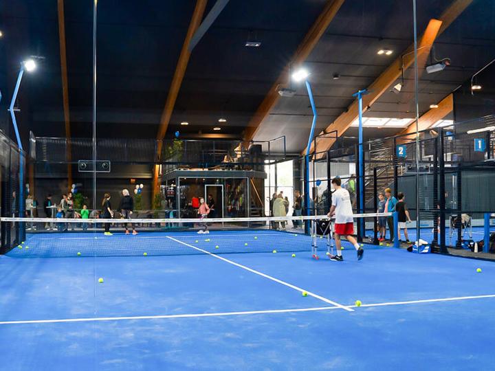Produktbild Smartbox Padel-Session mit Schlägern und Bällen für 2 Personen in der Nähe von Zürich (2 Pers.)