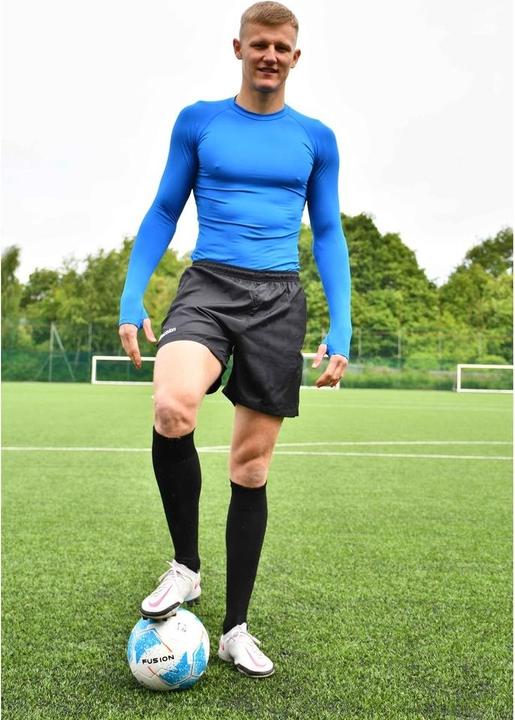 Actual product image Precision Essential Baselayer (S)
