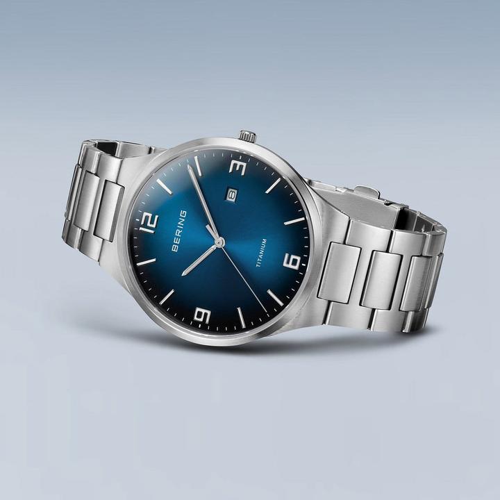 Immagine prodotto Bering Titanium (Orologio da polso analogico, 40 mm)