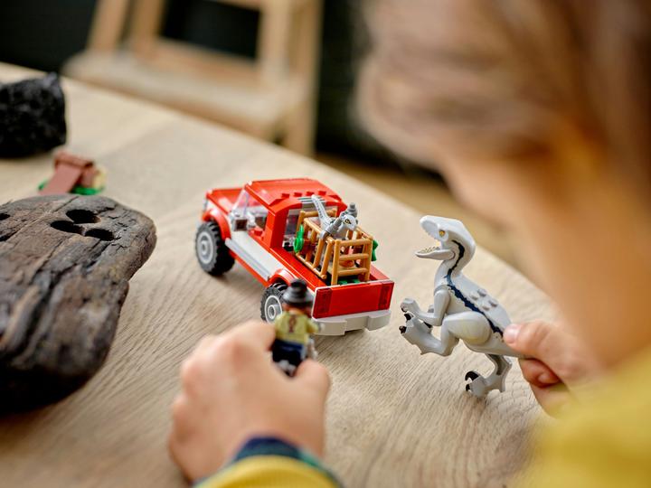 Immagine prodotto LEGO Blu e Beta nella trappola dei Velociraptor (76946, LEGO Jurassic World)