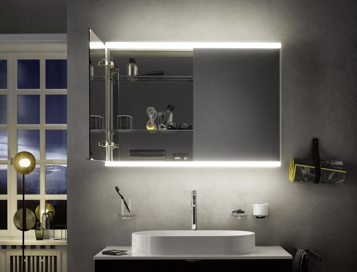 Image du produit Emco prime 2 Facelift armoire de toilette lumineuse, 1400 mm, 3 portes, modèle encastré, 9497