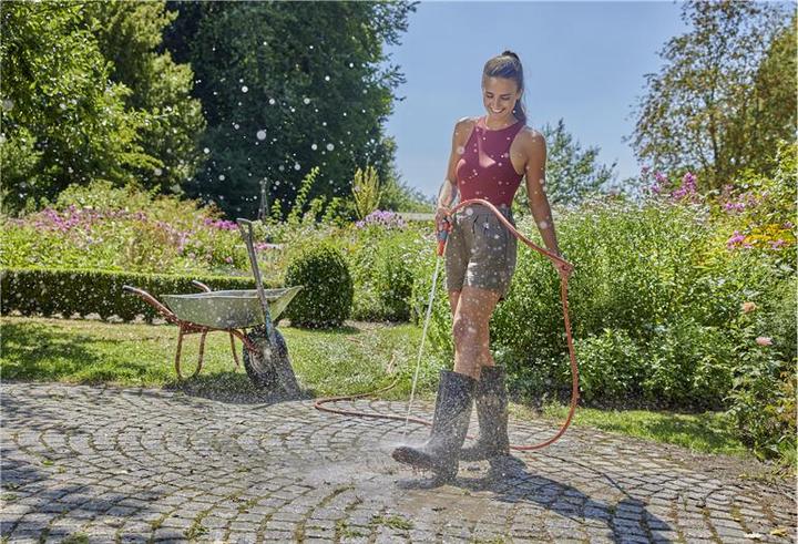Productafbeelding Gardena Bewateringsslang 13mm (1/2") 20 m. Basic, Set: 1 x 18300, 1 x 18213, 1 x 18215 (20 m, 13 mm)