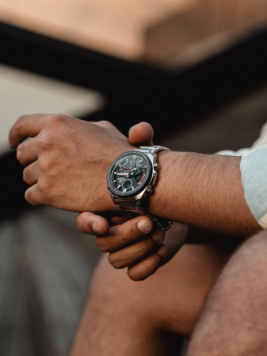 Produktbild Casio Edifice ECB-900DB-1AER (Digitaluhr, Analoguhr, Chronograph, 46 mm)