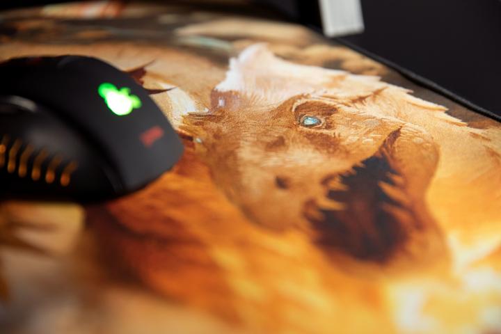 Actual product image Konix Dungeons & Dragons Mouse Pad Rise of (XXL)
