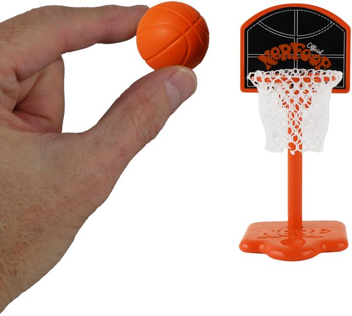 Image du produit Super Impulse Worlds Small. Nerf Basketball (6 (Allemand, Anglais, Français, Italien)
