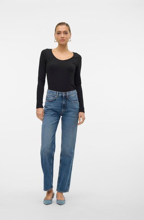 Actual product image Vero Moda VMVALERIE Mid Rise Locker geschnitten Jeans Straight-Fit (26)
