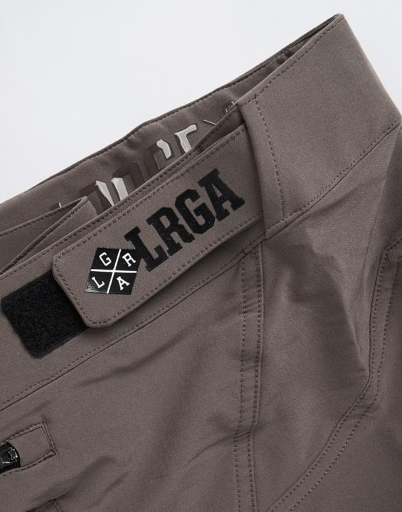 Actual product image Loose Riders C/ Evo Shorts (32)