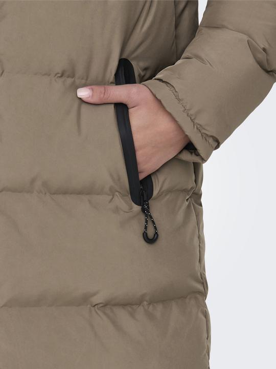 Produktbild Only ONLPAULA Daunenjacke Daunenjacke (L)