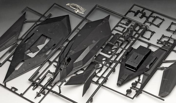 Actual product image Revell F-117 Stealth Fighter