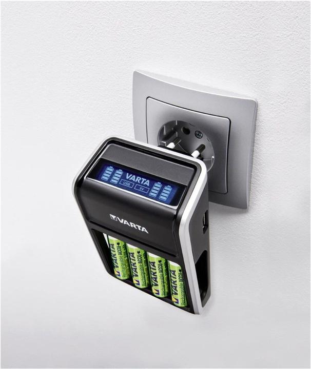Produktbild Varta LCD Plug Charger (4 Stk., AA, 2100 mAh, Ladegerät inkl. Akku)