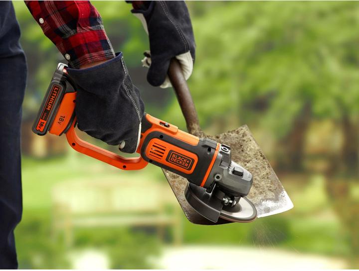 Actual product image Black & Decker Bcg720nxj (125 mm)