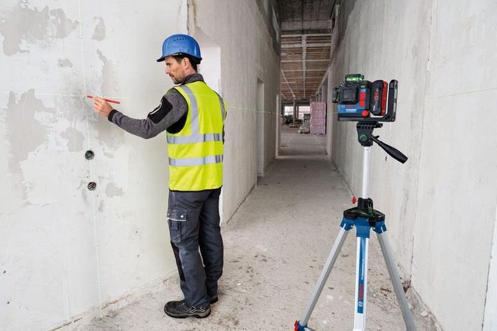 Produktbild Bosch Professional Linienlaser GLL 18V-120-33 CG