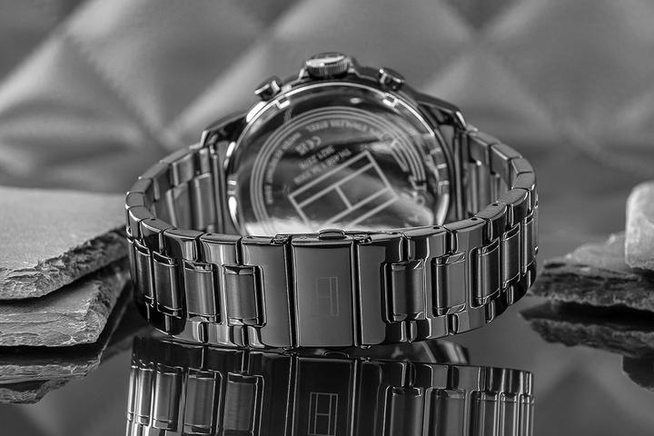 Actual product image Tommy Hilfiger Luca (Analogue wristwatch, 50 mm)