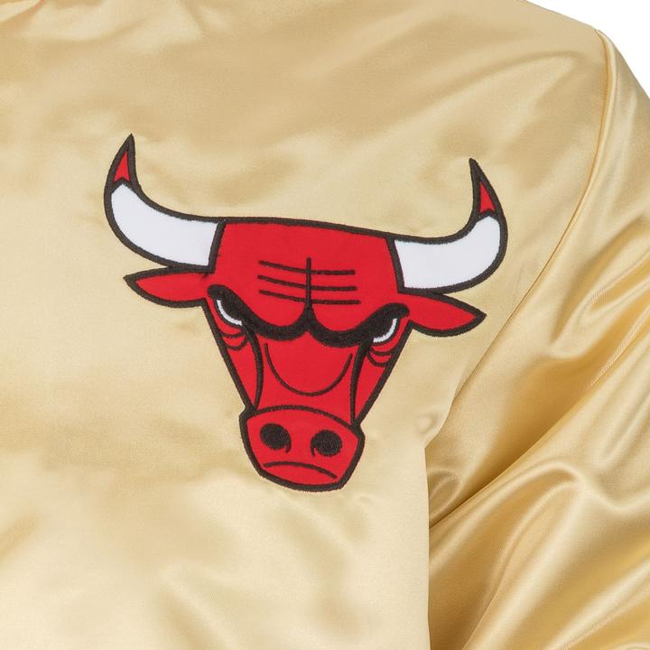 Actual product image Mitchell & Ness NBA Fashion Lw Satin - Chicago Bulls College Jacket - 125911 (L)