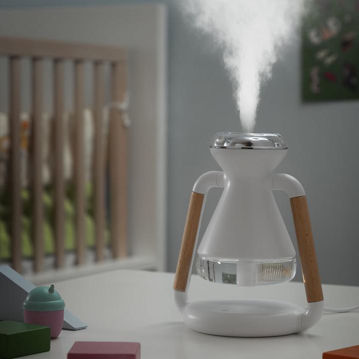 Produktbild InnovaGoods Luftbefeuchter, Aroma Diffuser und kabelloses Ladegerät, 3-in-1 Misvolt (230 ml)