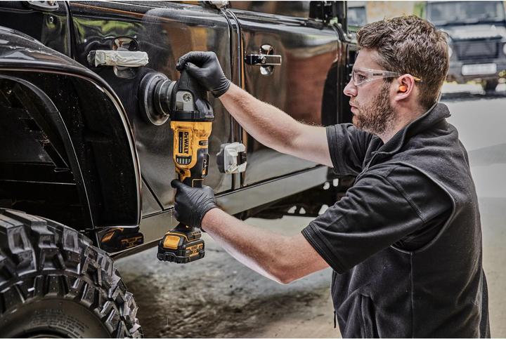 Image du produit DeWalt DCM848NXJ (Ponceuse à disque)
