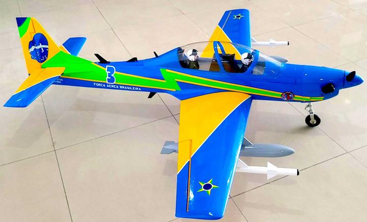 Immagine prodotto Seagull Models SG-Models ) Tucano T-27 65" 15-20cc con carrello di atterraggio retrattile elettrico (Merlo)