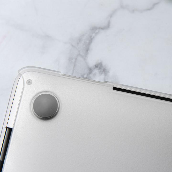 Actual product image Moshi iGlaze (16", Apple)