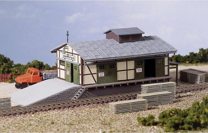 Produktbild Auhagen 11 351 H0 Güterschuppen