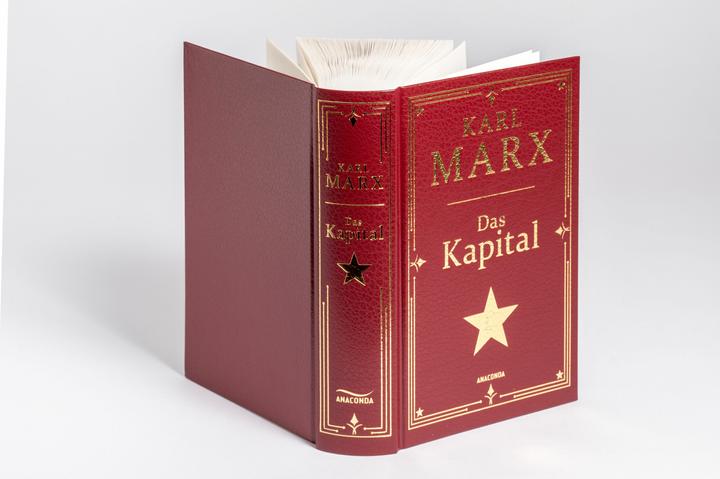 Produktbild Das Kapital. Gebunden in Cabra-Leder, mit Goldprägung (Deutsch, Karl Marx, 2024)