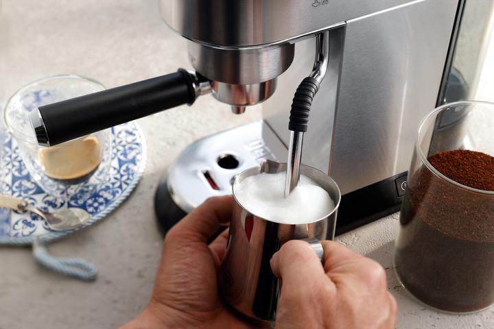Produktbild De'Longhi Dedica Arte EC885.M