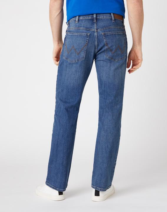 Image du produit Wrangler Jeans Regular Fit Authentic Straight (33)