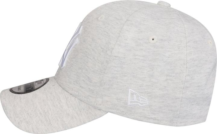 Actual product image New Era 9Forty Strapback Jersey New York Yankees