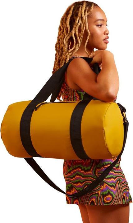 Actual product image Bagbase Barrel Recycled Duffle Bag (20 l)