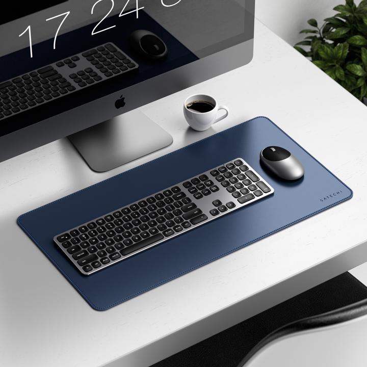 Actual product image Satechi Deskmate (Wide)