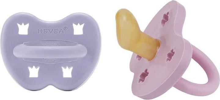 Produktbild Hevea 2er-Pack Naturkautschuk Schnuller, Dusty Violet + Light Orchid - kiefergerecht (ab 3 Mon.) (2 x)