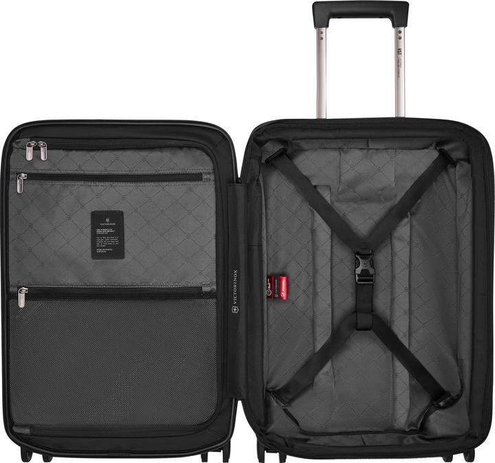 Actual product image Victorinox Mythic, Freqeuent Flyer Carry-On Business, Black (Hand luggage (up to 50 litres))