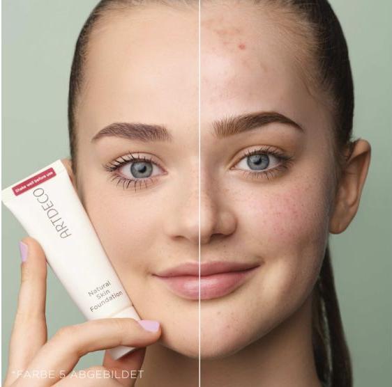 Produktbild Artdeco Natural Skin Foundation 4902.35 (05 natural tan)