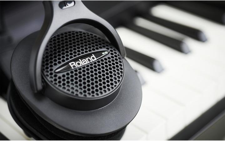 Actual product image Roland RHA7Studio Headphones (No noise cancelling, Cable)
