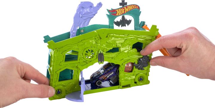 Produktbild Hot Wheels Ausklappbares Geisterbahn