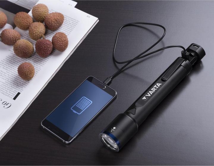 Actual product image Varta Flashlights (23 cm, 700 lm)
