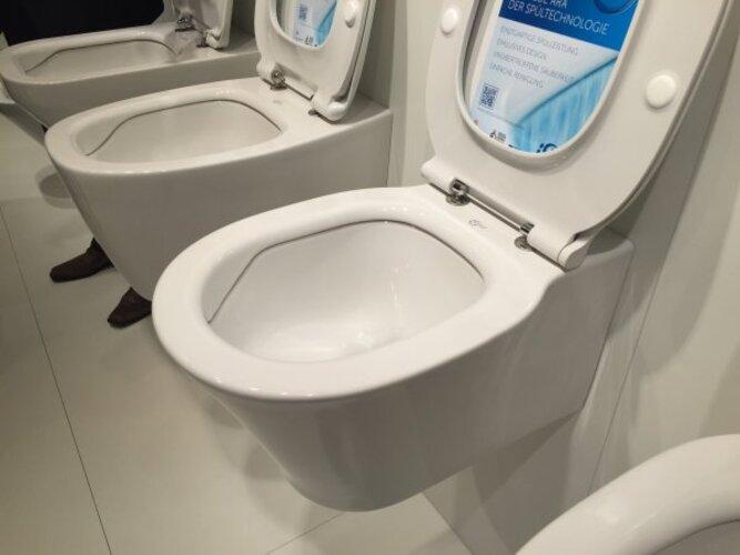 Actual product image Ideal Standard WC Connect Air Aquablade white with coating wall-mounted E0