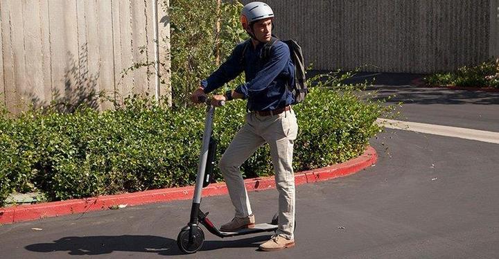 Productafbeelding Segway-Ninebot Ninebot KickScooter ES2 (25 km/h, 25 km, 300 W)